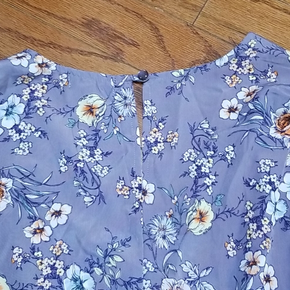 Romper - Picture 5 of 8